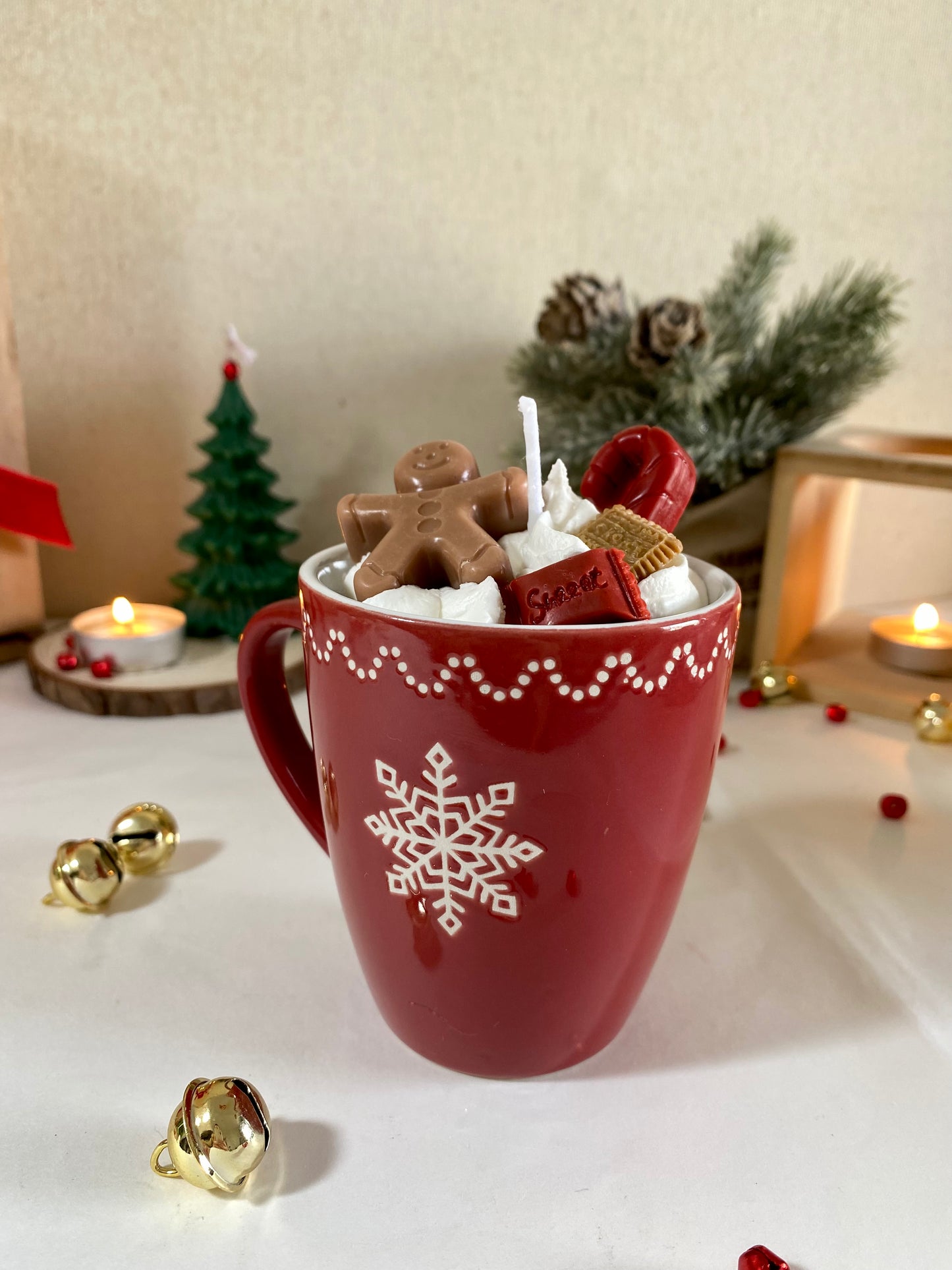 Candela “Santa’s cookie jar”