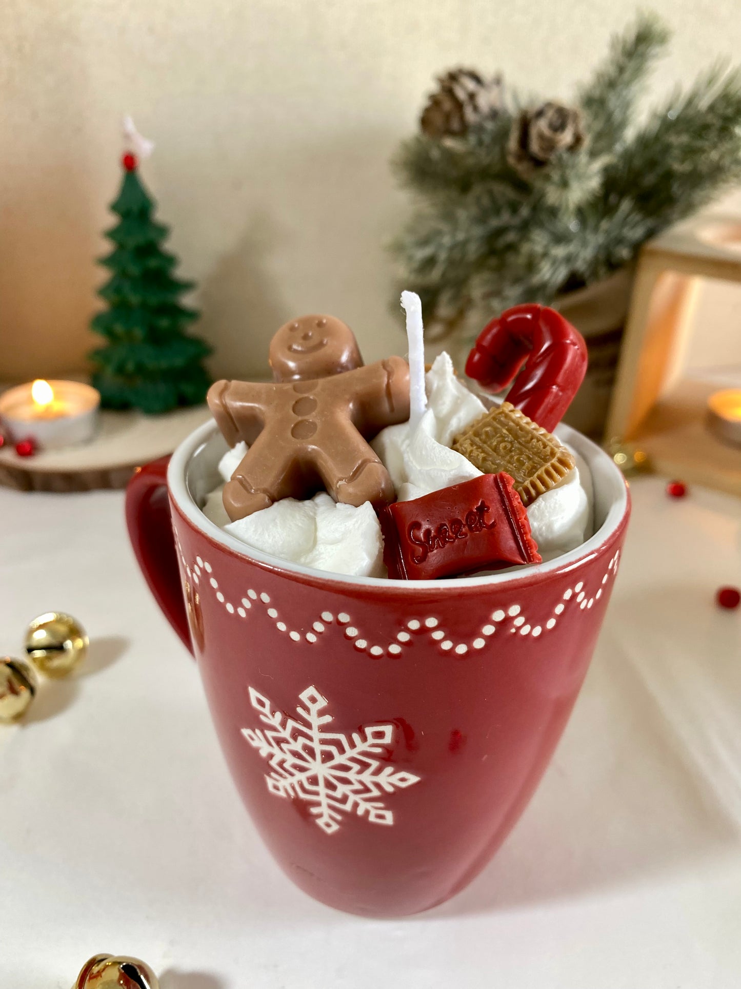 Candela “Santa’s cookie jar”