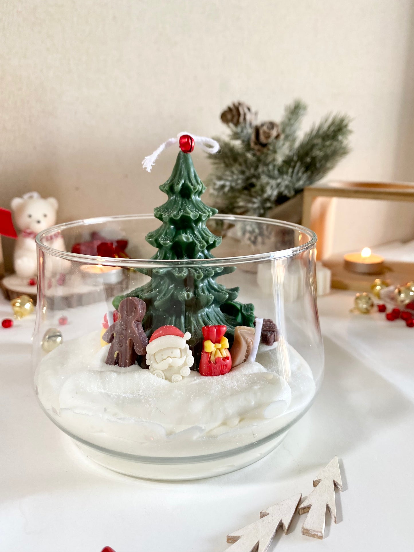Candela “Holly Jolly Joy”